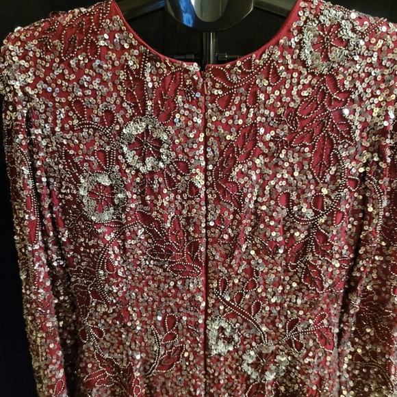 Sequined and Beaded Embellished Burgundy Minidress by Scala - Picture 7 of 11
